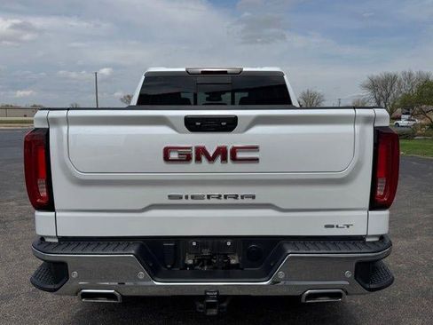 Used 2024 GMC Sierra 1500 SLT image 4