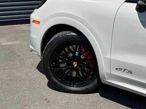 New 2026 Porsche Cayenne GTS AWD/4WD image 12