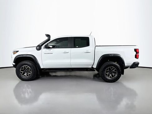 Certified 2025 Chevrolet Colorado ZR2 w/ Technology Package AWD/4WD image 4