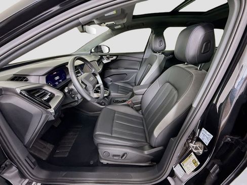Used 2023 Audi Q4 e-tron Premium Plus w/ Premium Plus RWD image 19