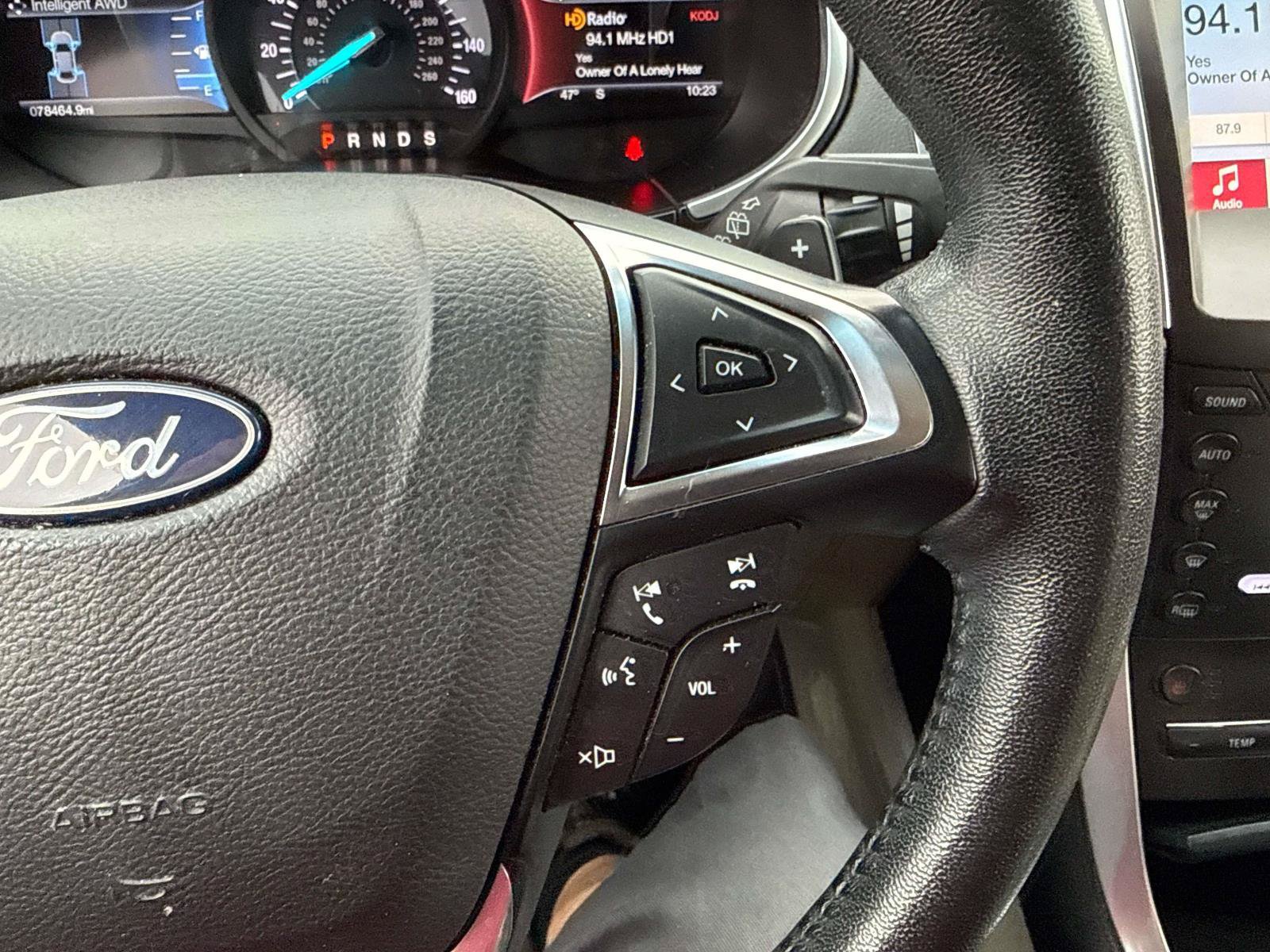 Used 2018 Ford Edge Titanium w/ Technology Package AWD/4WD image 26