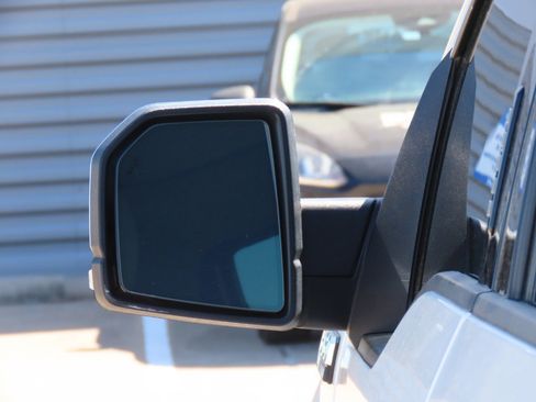 Used 2020 Ford F150 Lariat w/ Equipment Group 502A Luxury image 13