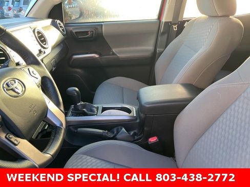 Used 2023 Toyota Tacoma SR5 image 9