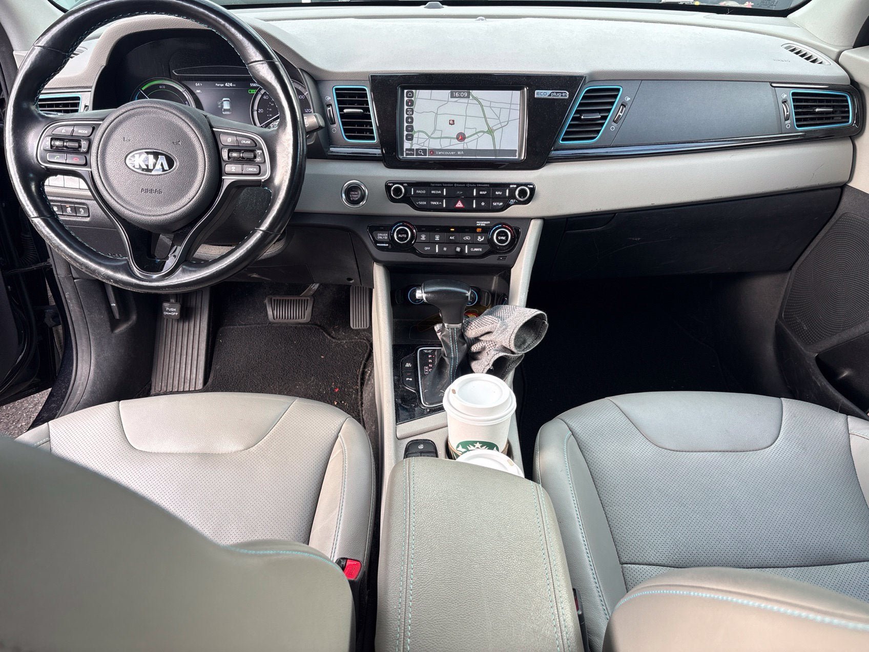 Used 2019 Kia Niro EX Premium w/ Sunroof Package FWD image 17