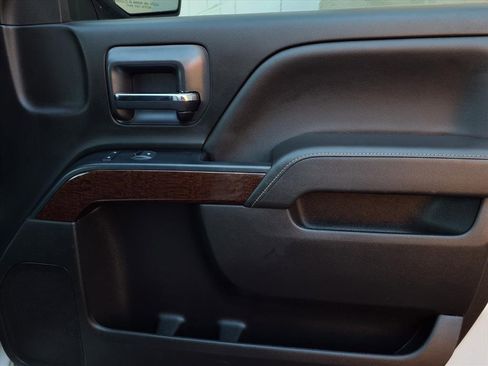 Used 2018 GMC Sierra 1500 SLE w/ SLE Value Package image 24