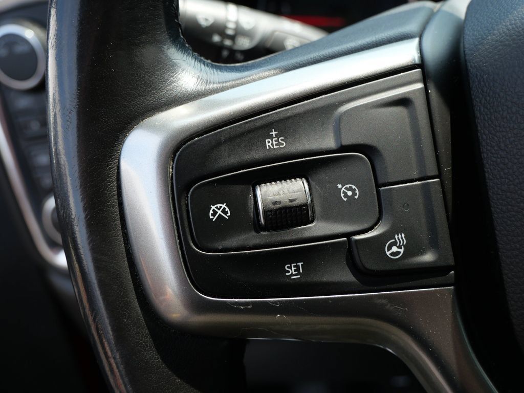 Used 2020 Chevrolet Silverado 1500 LTZ AWD/4WD image 27