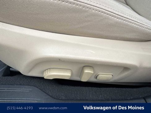 Used 2018 Subaru Outback 2.5i Premium image 24