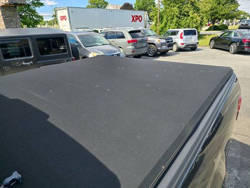 Used 2016 Ford F150 Lariat AWD/4WD image 27