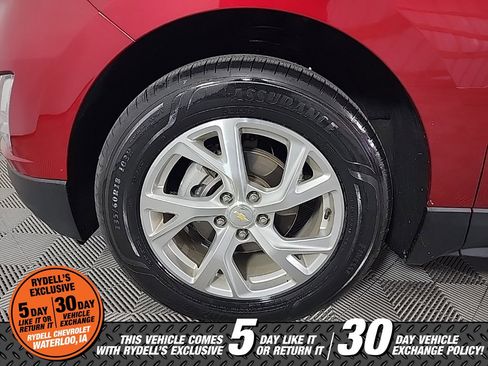 Certified 2021 Chevrolet Equinox LT image 16