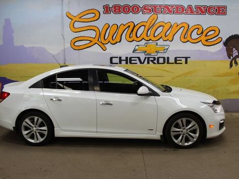 Used 2016 Chevrolet Cruze LTZ FWD image 1