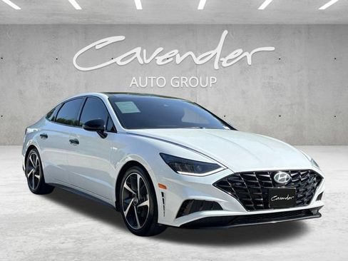Used 2022 Hyundai Sonata SEL Plus FWD image 2