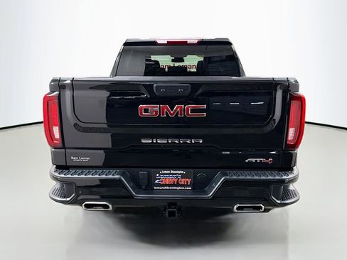 Used 2023 GMC Sierra 1500 AT4 image 9
