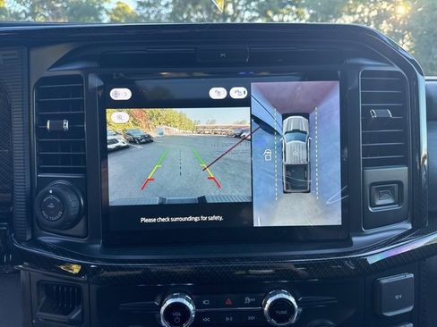 New 2025 Ford F150 Lariat w/ Equipment Group 502A High image 17