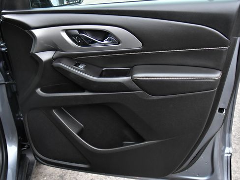 Used 2019 Chevrolet Traverse LT w/ LPO, Floor Liner Package image 43