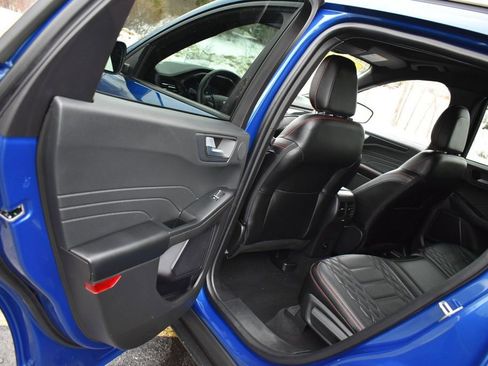 Used 2023 Ford Escape ST-Line Elite w/ Premium Technology Package image 28