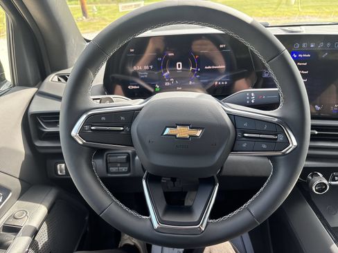 New 2026 Chevrolet Silverado EV LT AWD/4WD image 17