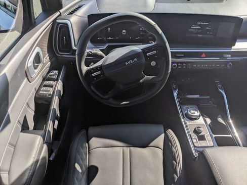 Used 2026 Kia Sorento SX Prestige AWD/4WD image 17