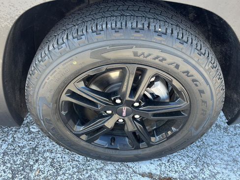 Used 2023 GMC Terrain AT4 w/ LPO, Floor Liner Package image 10