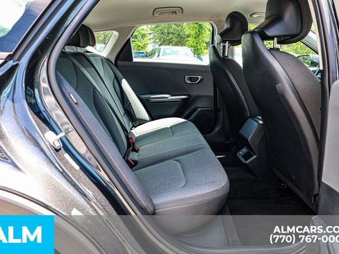 Used 2025 Kia K4 FWD image 22