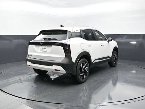 New 2026 Nissan Kicks SV w/ SV Premium Package AWD/4WD image 8