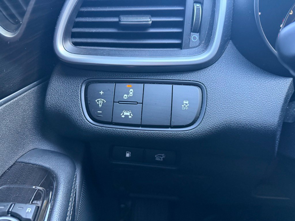Used 2019 Kia Sorento EX AWD/4WD image 13