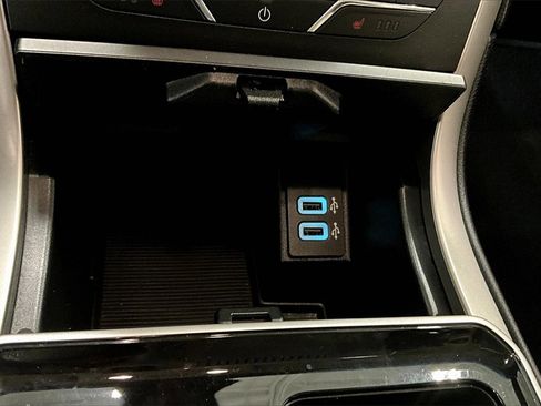 Used 2019 Ford Edge SEL image 16