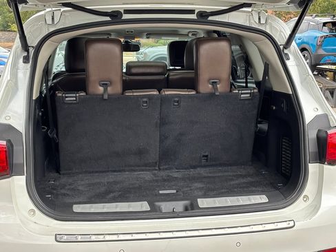 Used 2016 INFINITI QX60 FWD w/ Deluxe Technology Package image 8