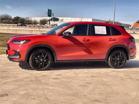 Certified 2024 Honda HR-V Sport image 4