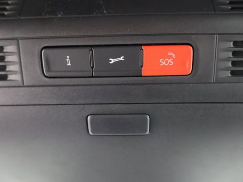 Used 2017 Volkswagen GTI Sport image 8