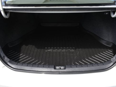 Used 2013 Honda Accord EX-L image 10