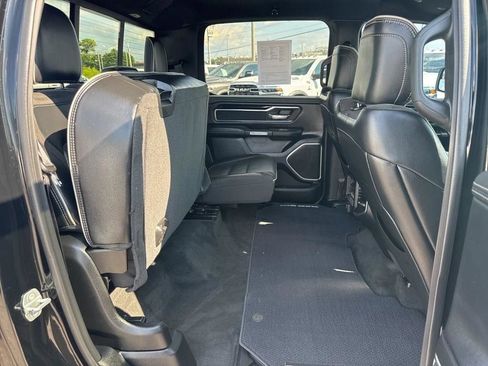 Used 2020 RAM 1500 Laramie w/ Sport Appearance Package AWD/4WD image 19