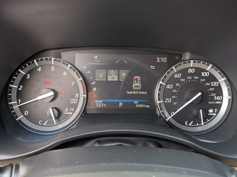 Used 2021 Toyota Highlander Platinum FWD image 17