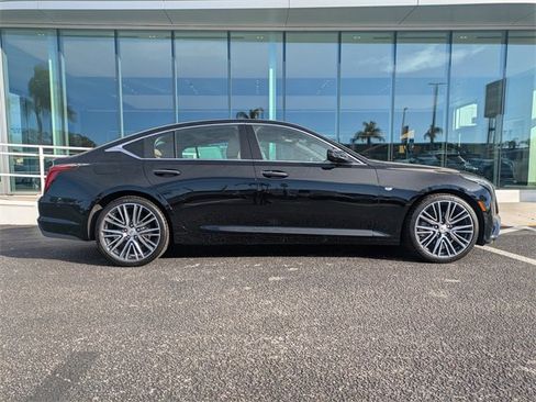 Used 2025 Cadillac CT5 Premium Luxury image 3