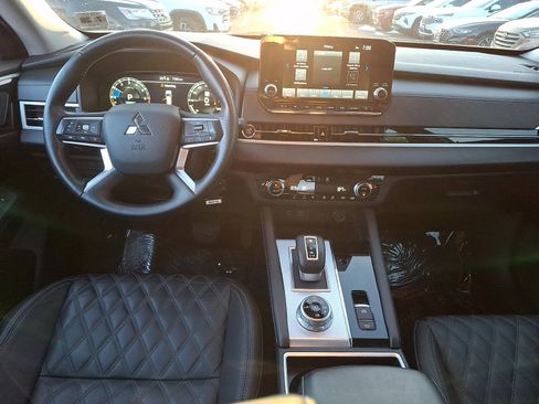 Used 2023 Mitsubishi Outlander SEL 40th Anniversary image 15