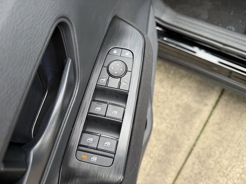 New 2026 Nissan Kicks S image 12