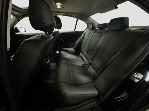 Used 2014 BMW 328i xDrive Sedan image 28