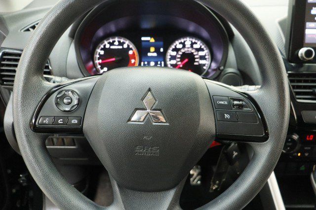 Used 2023 Mitsubishi Eclipse Cross LE AWD/4WD image 10