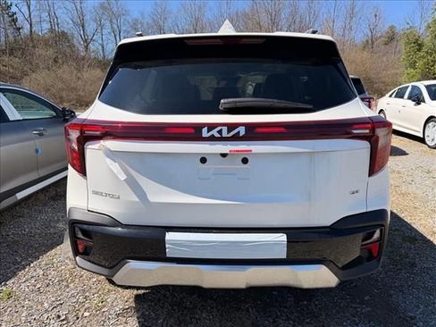 New 2026 Kia Seltos EX w/ EX Sunroof Package AWD/4WD image 25