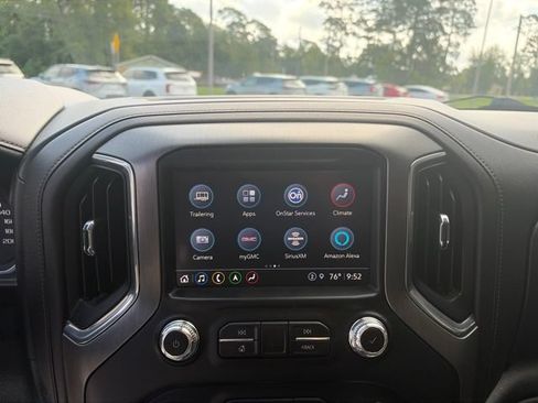Used 2022 GMC Sierra 1500 Denali w/ Denali Reserve Package AWD/4WD image 12