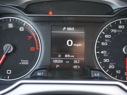 Used 2015 Audi A4 2.0T Premium Plus w/ Technology Package AWD/4WD image 33