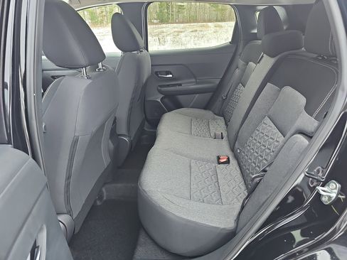 New 2026 Nissan Kicks SV w/ SV Premium Package image 27