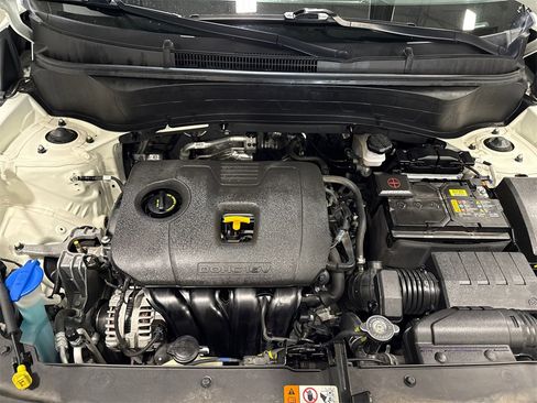 Used 2021 Kia Seltos S image 19