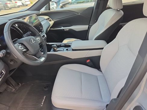 Used 2026 Lexus RX 350 Premium w/ Convenience Package AWD/4WD image 6