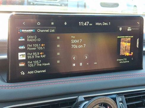 Used 2023 Genesis G70 2.0T w/ Sport Prestige Package image 19