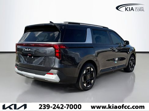 New 2026 Kia Carnival EX image 5