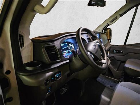 New 2025 Ford Transit 350 XL image 3