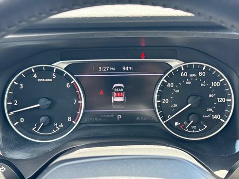 Used 2025 Nissan Rogue SV FWD image 19