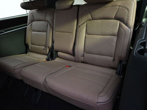 New 2026 Lincoln Navigator L Black Label AWD/4WD image 22