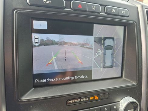 Used 2021 Ford Expedition Platinum image 21