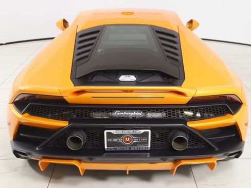 Used 2022 Lamborghini Huracan EVO image 77